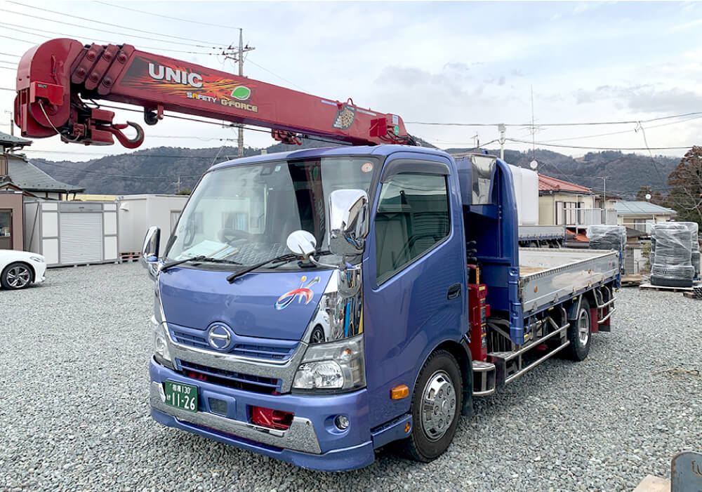 中型3t車（ユニック）