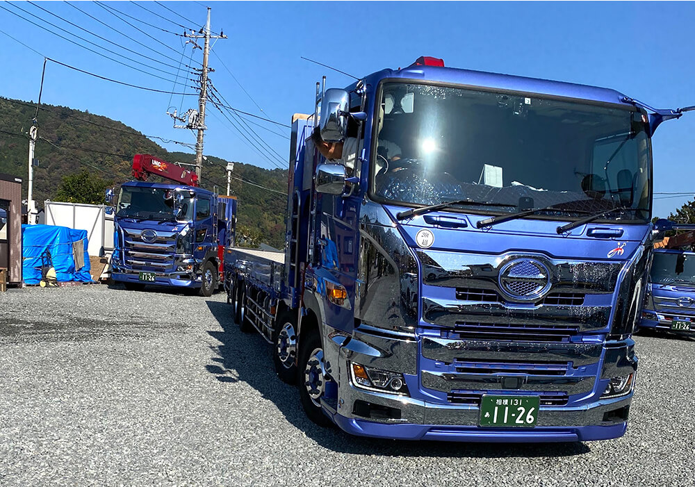 大型12t車（ユニック･総輪エアサス･低床4軸）